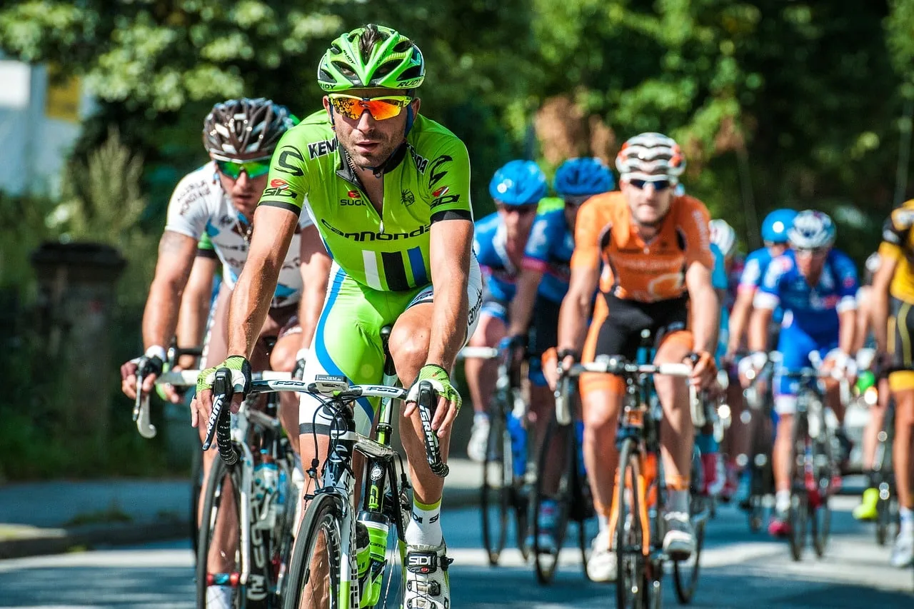 cycling, road bike, bike-1814362 cycling, road bike, bike