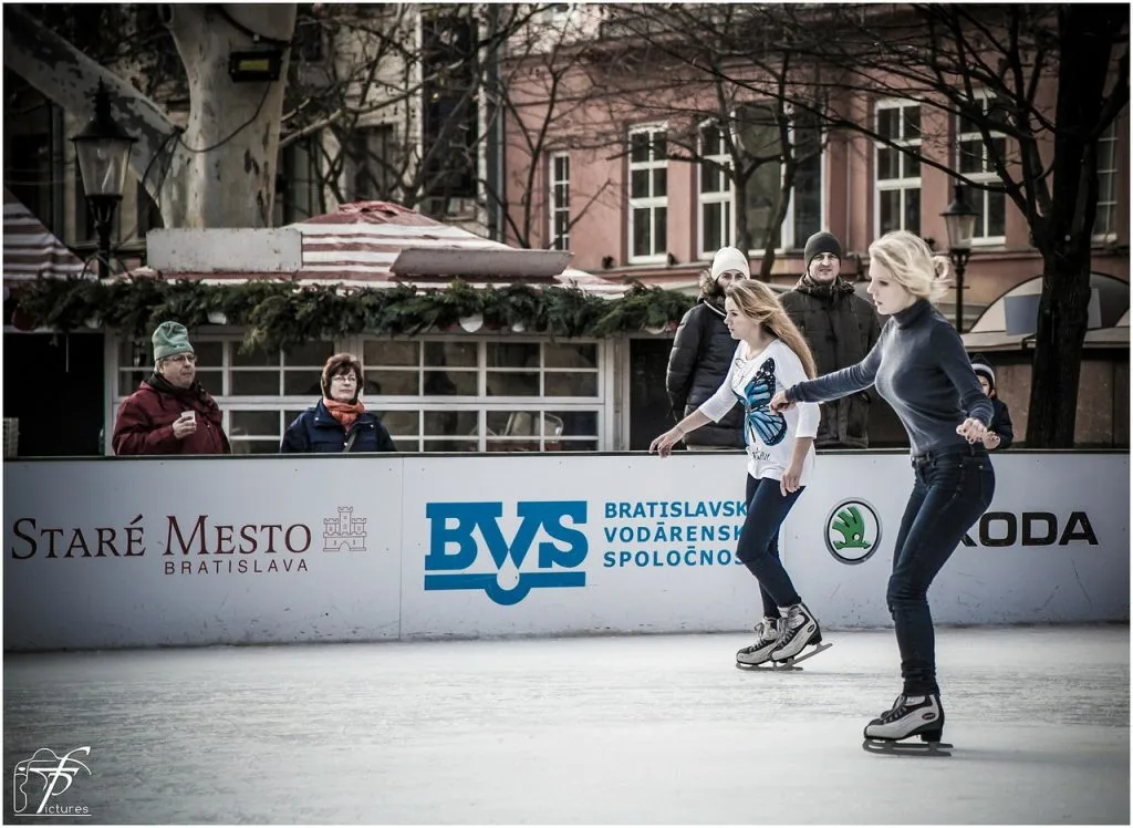 ice skating, ice-skating, skating